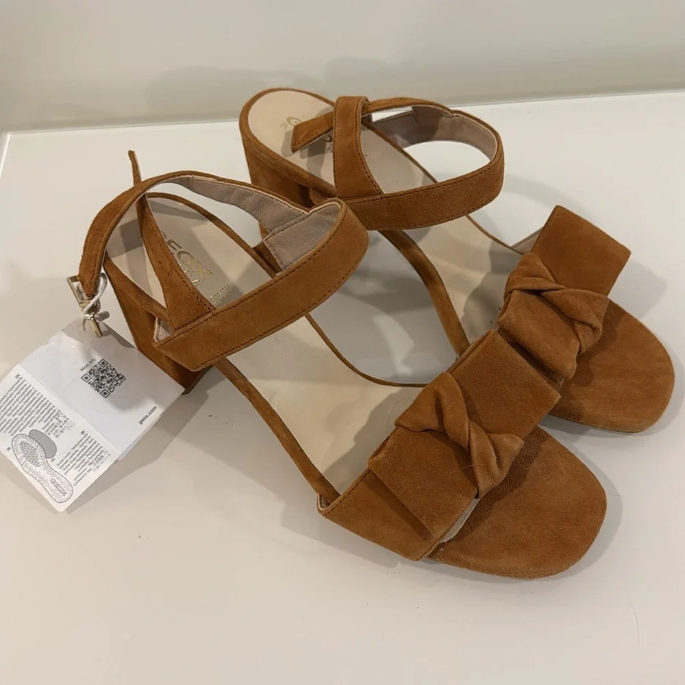 Geox Boho Platform Suede Block Heel Cross Strap Sandals Womens Size 40 NEW